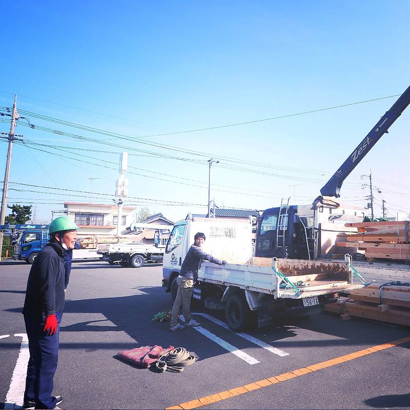 材料搬入　Ota建築設計