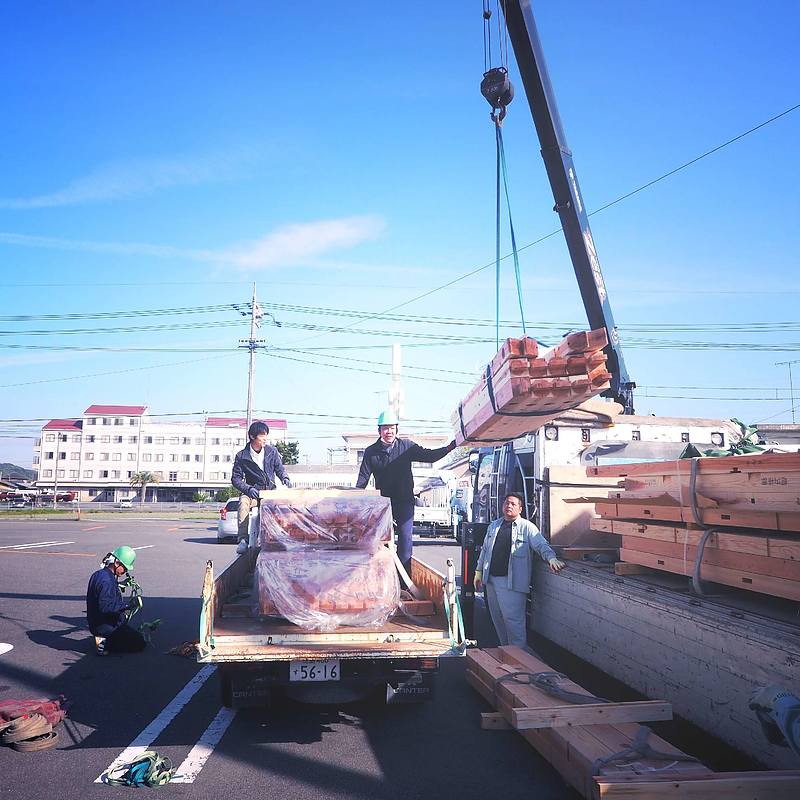 材料搬入　Ota建築設計