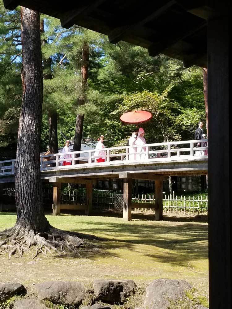 神社結婚式2