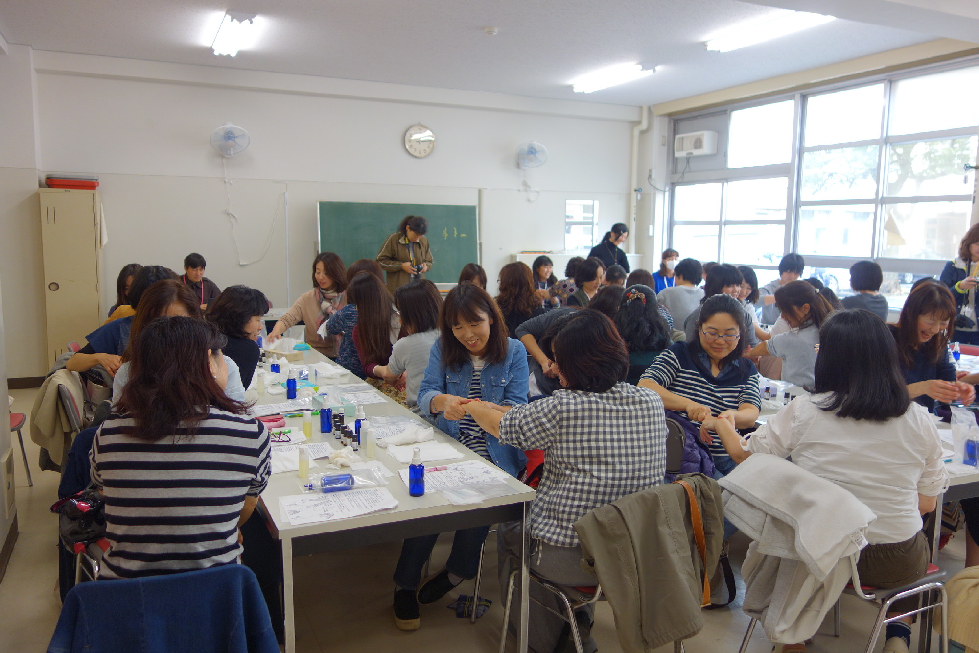 神奈川県公立高校PTA様‗アロマでリフレッシュ①