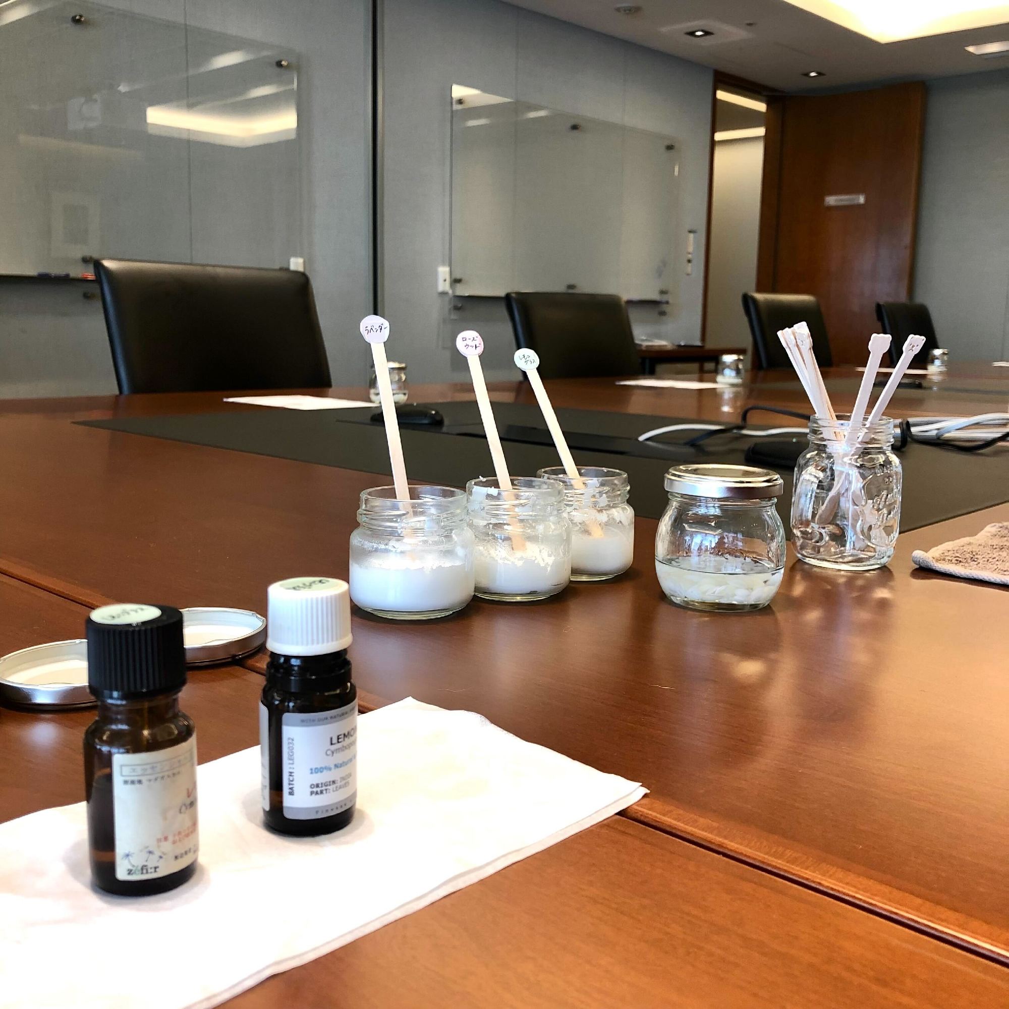 東京都内法律事務所様‗アロマハンドクリーム作り②