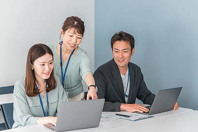 「誰がリーダーになれるか」を数字で見抜く。行動データが変える人材育成の未来