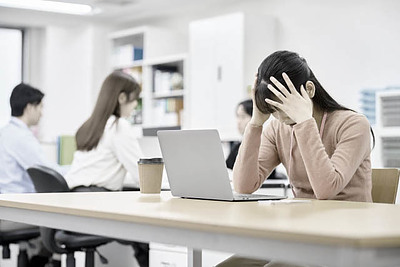 従業員との面談「メンタルヘルスを守るストレスマネジメント」