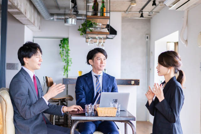 働き甲斐　満足感　喜び
