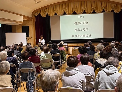 地域が元気になる“学びの場” ― 松が丘寿大学で見た、断捨離がつなぐ人と暮らしの力