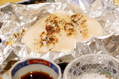 春先の、大きな大きな焼き白子