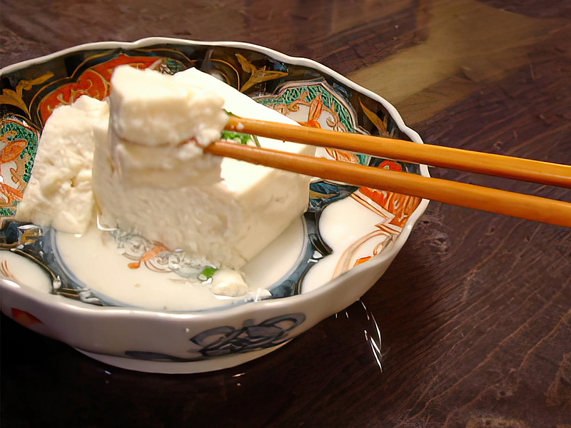 お箸の持ち方の違い お箸の持ち方の違い