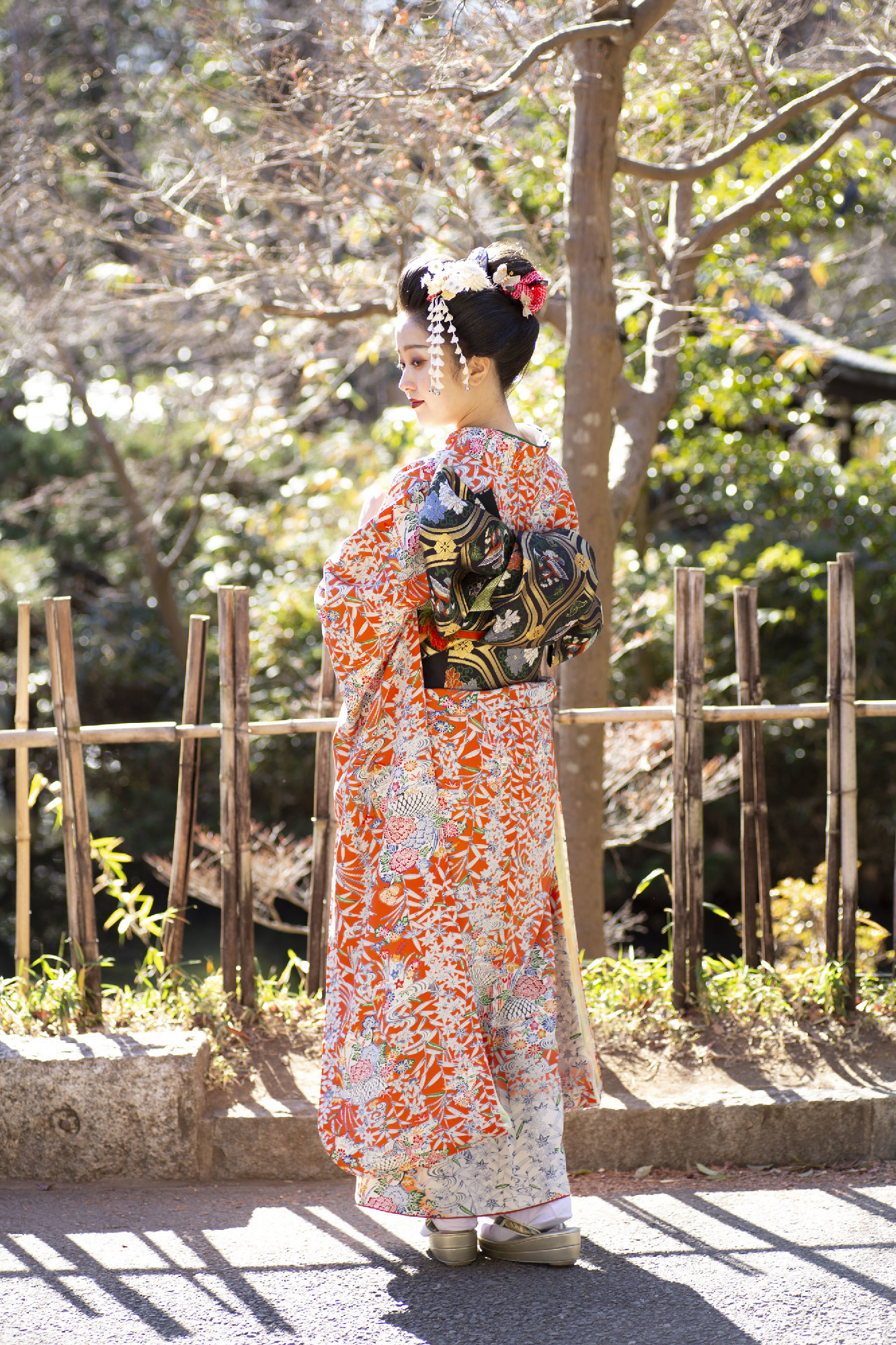 日本舞踊舞台衣装　日本舞踊　能面柄　正絹着物　作り帯セット　作家　藤間流