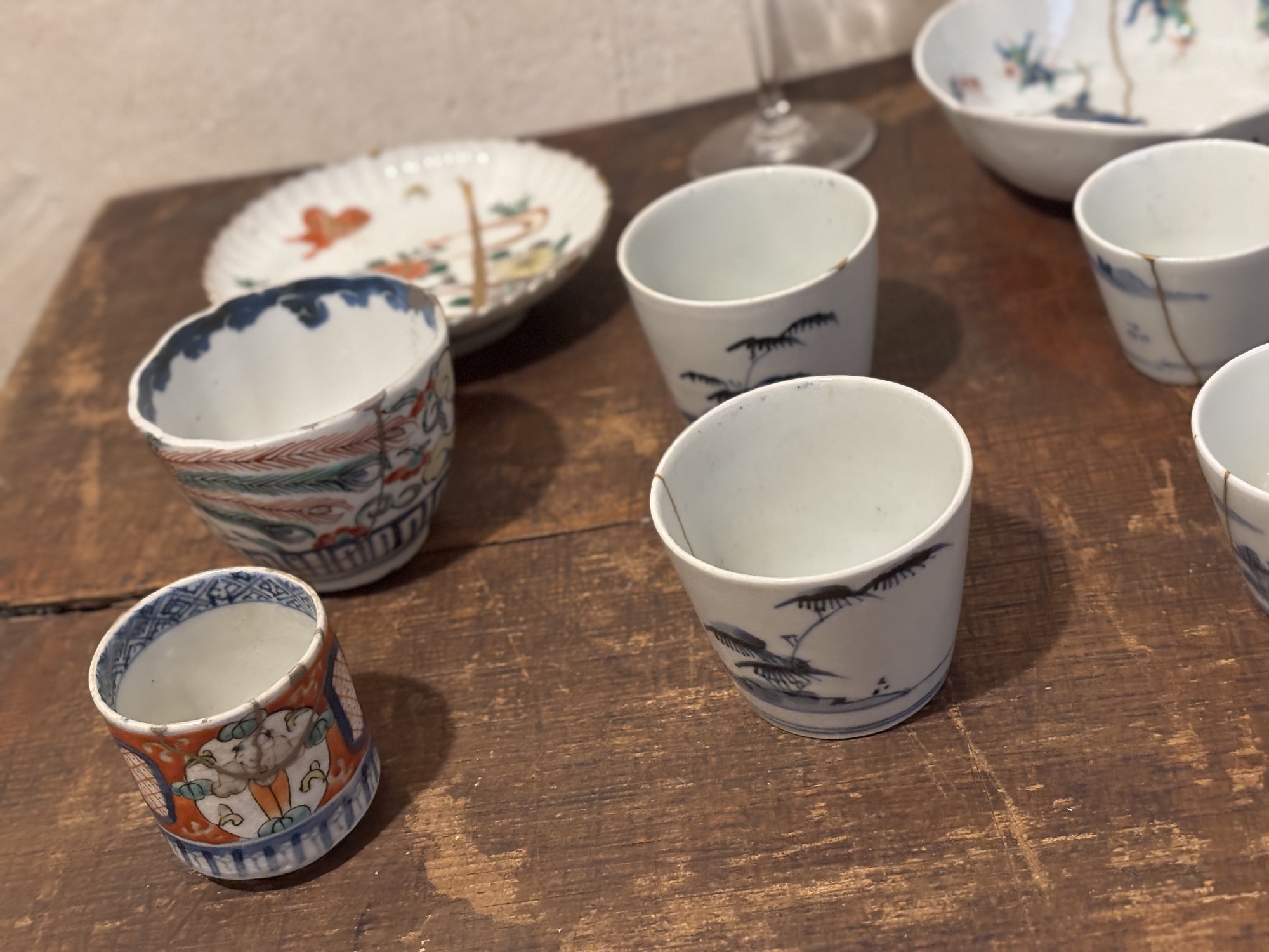 古伊万里の蕎麦猪口をはじめ、小さな器達