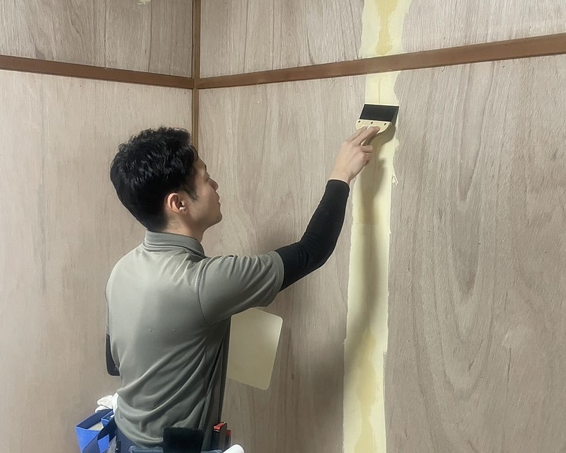 Kitano壁紙スクール受講風景 電気工さん内装工で独立開業を目指す12