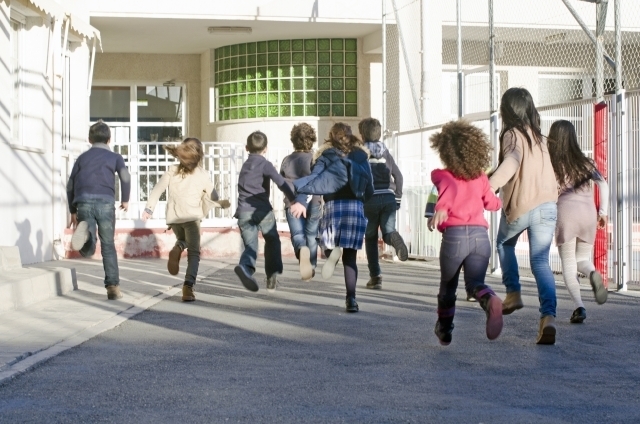 共働きを応援する小学校