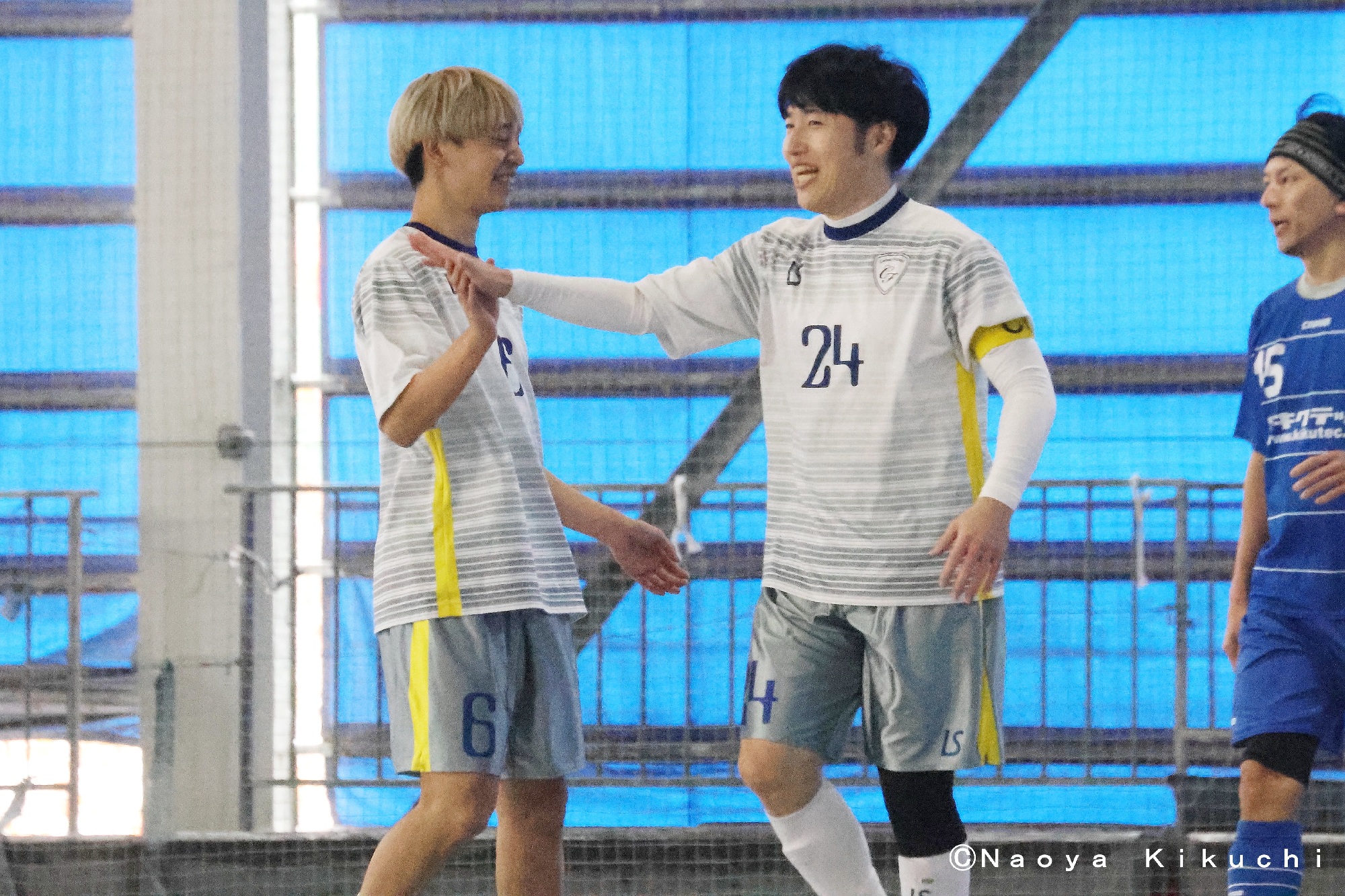 セルサス対アトレチコ新宿