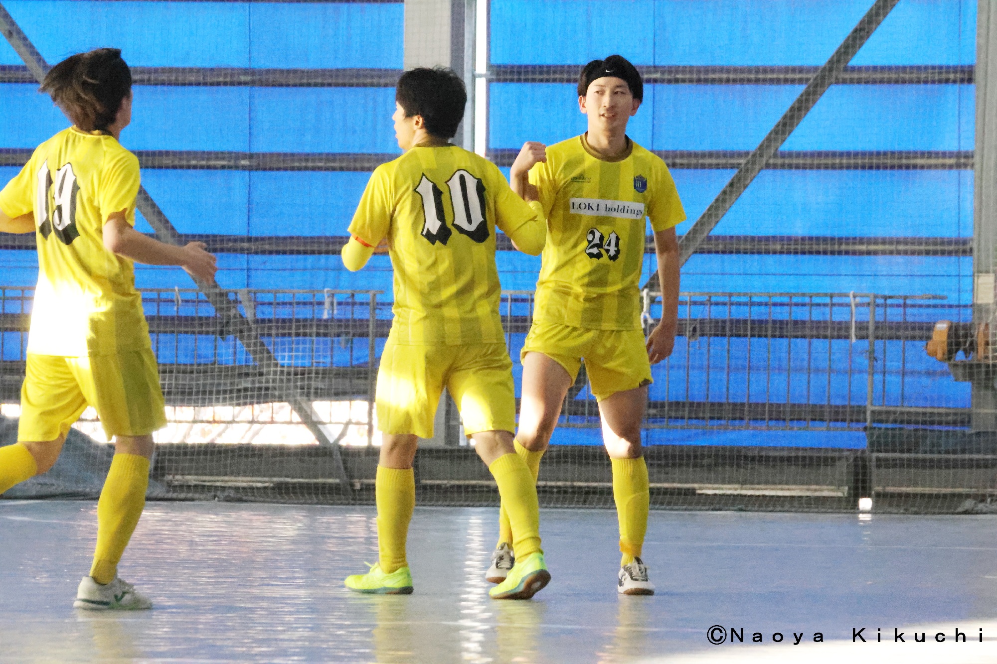 アオキング対NEO