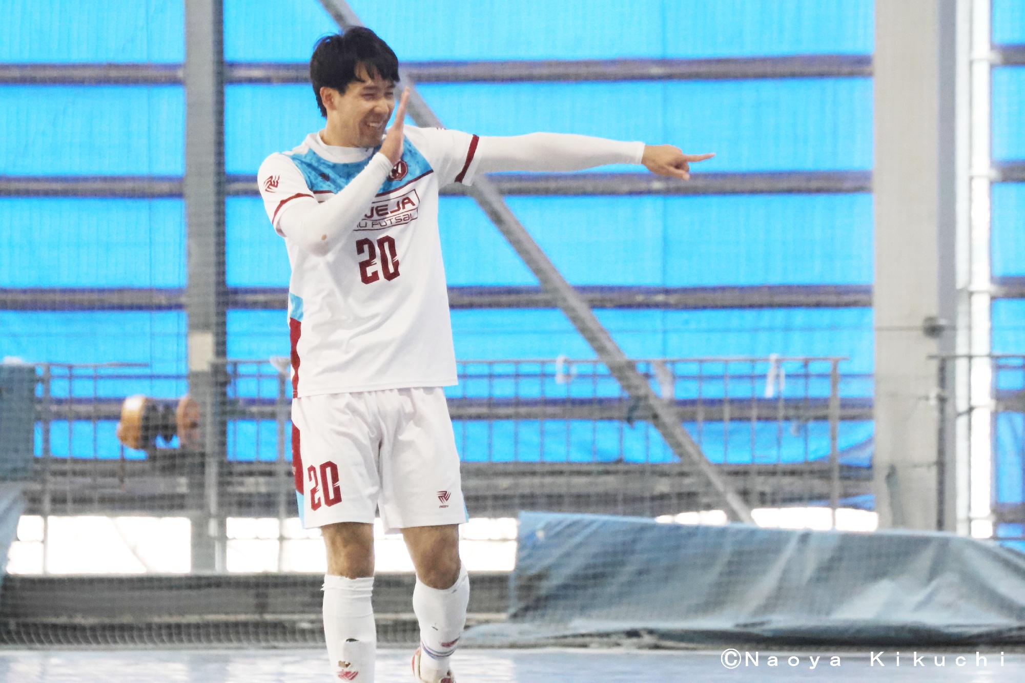 アオキング対セルヴェージャ