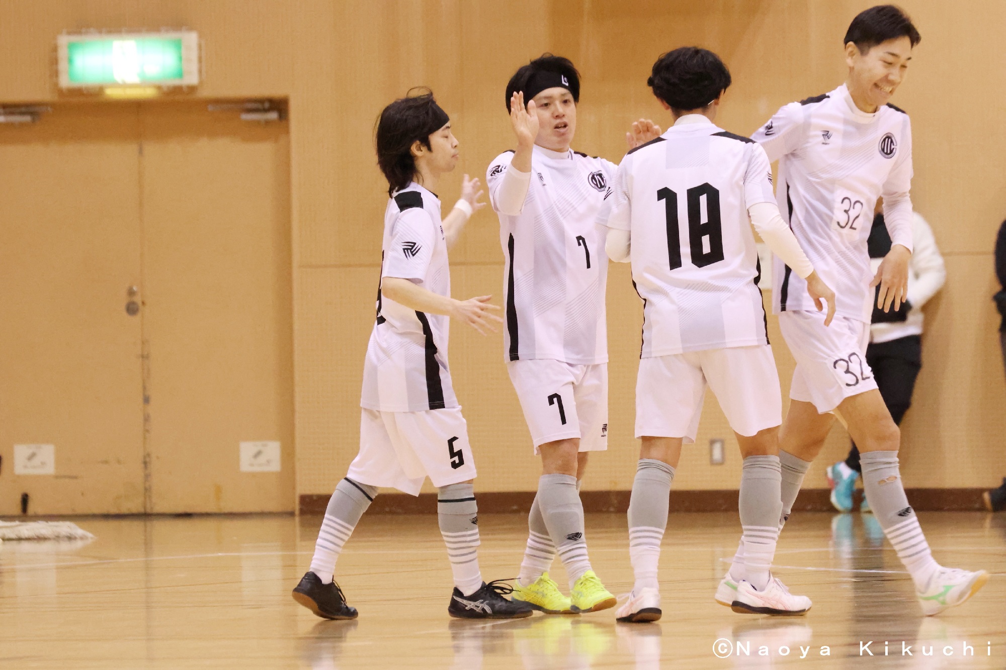 サンタロー対アトレチコ新宿