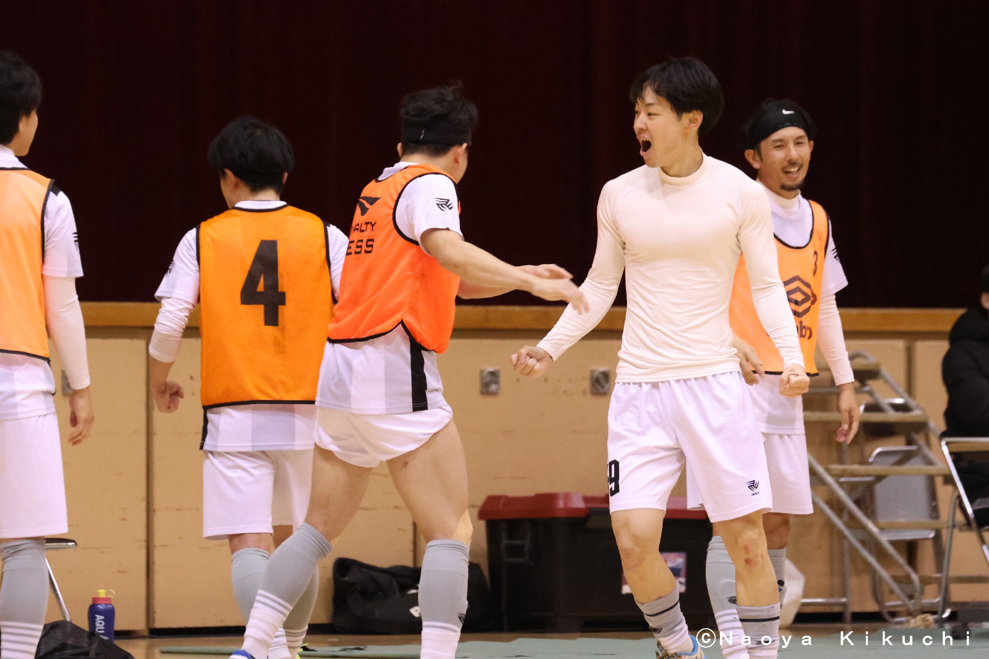 サンタロー対アトレチコ新宿