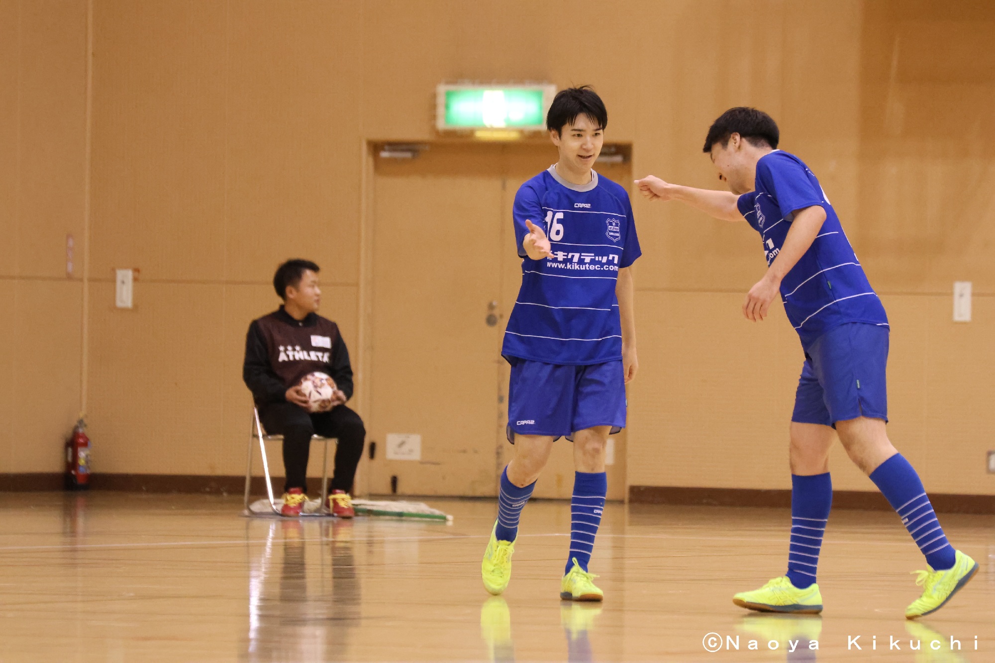 サンタロー対アトレチコ新宿