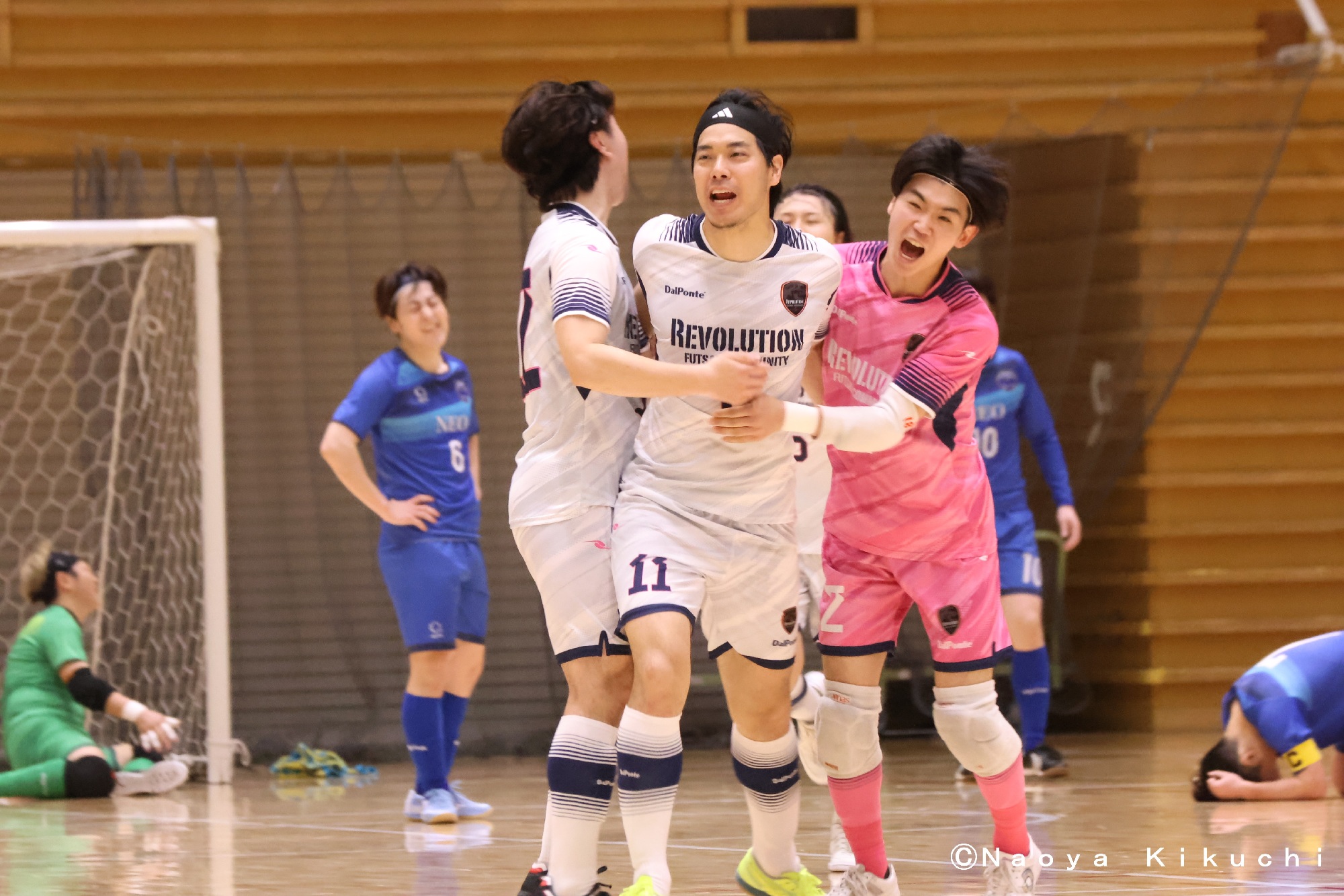 レボリューションFC 千代田対NEO