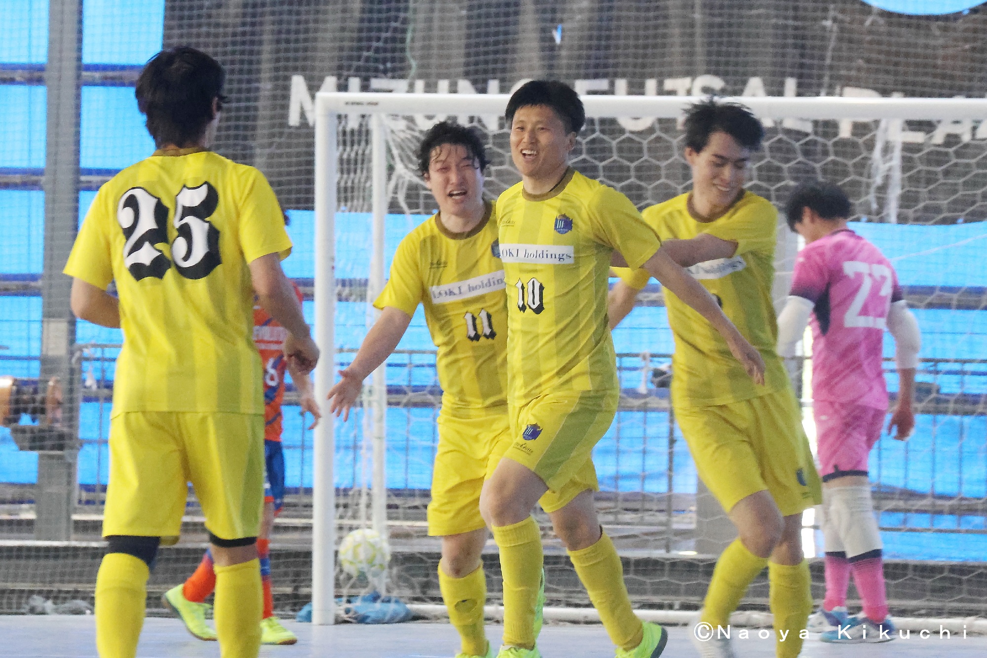 Revolution FC 千代田対AOKING