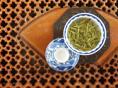 龍井茶　蓋碗