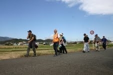 足・靴・歩行から　魅せる脚へ　美脚マエストラ　飛鳥田由理