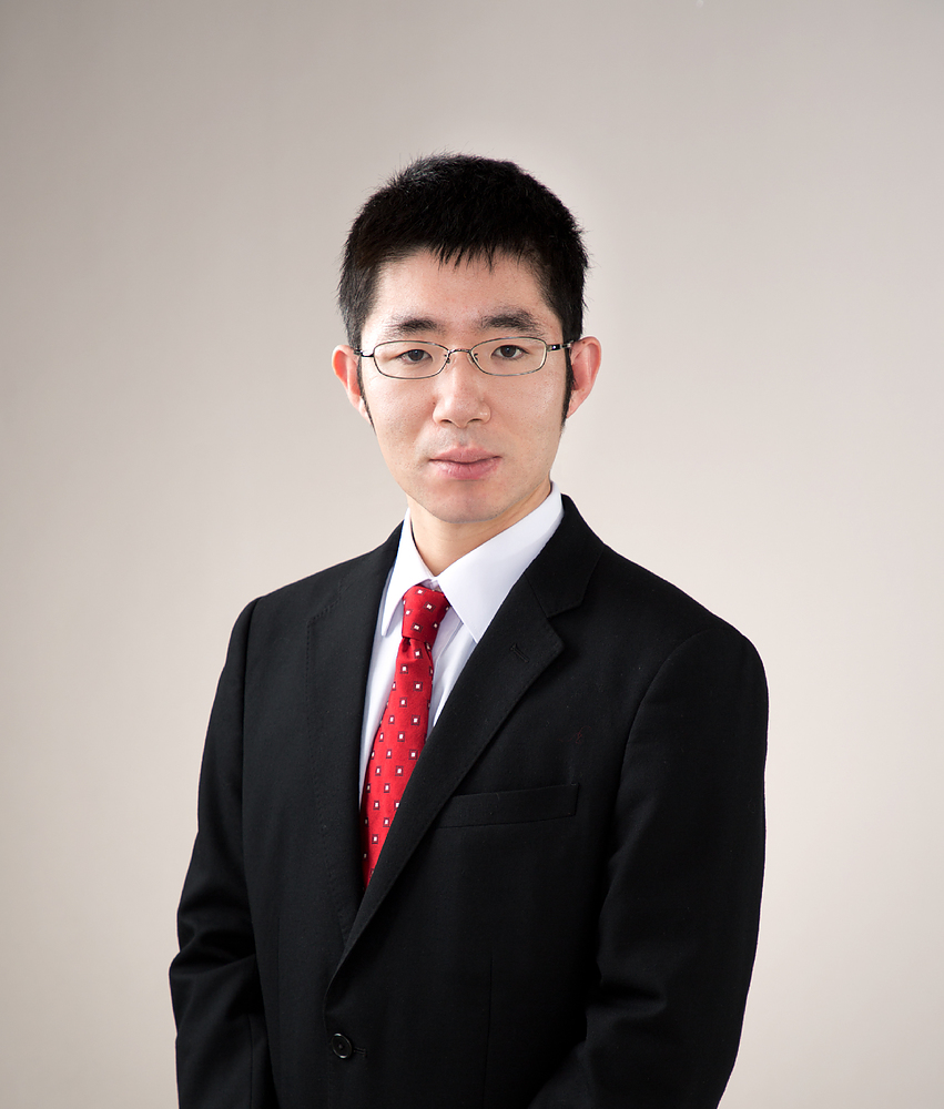 プロフィール