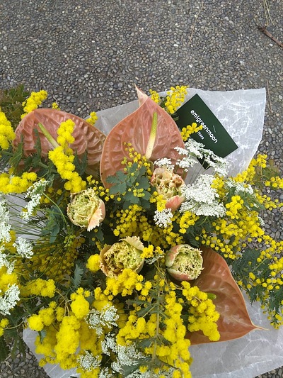 ミモザのブーケ