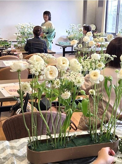 こぶし咲く頃の室らい　フラワーレッスン