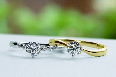 J.C.BARの婚約指輪プラチナとゴールド