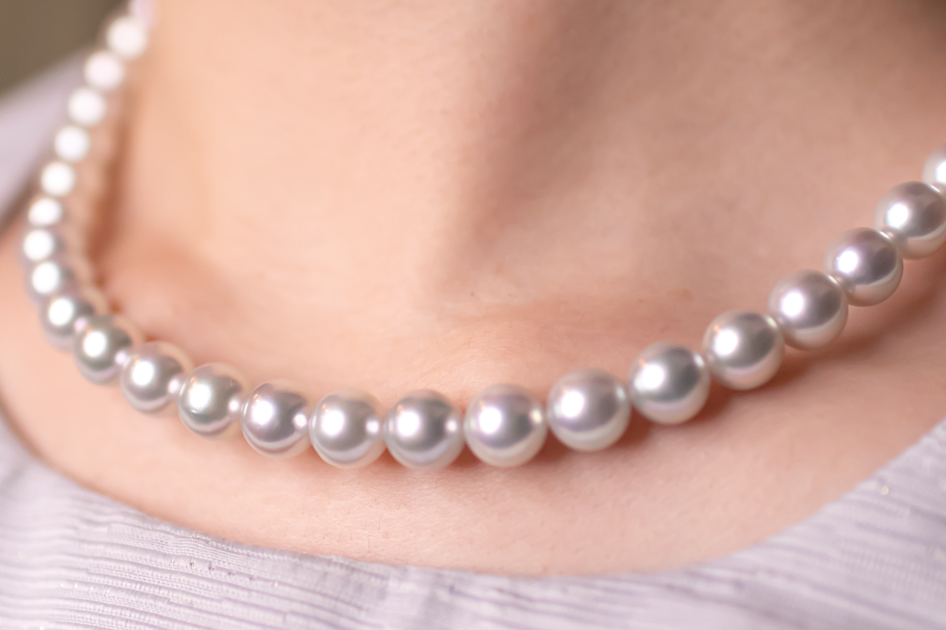 黒真珠のネックレスは葬儀用？ :ジュエリーコーディネーター、真珠