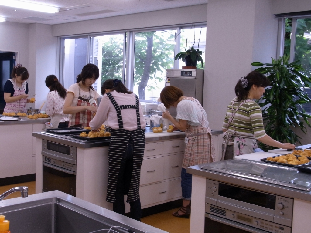 お菓子教室の様子