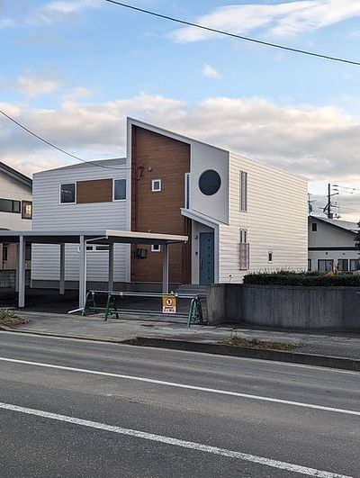 収納を充実させた二世帯住宅