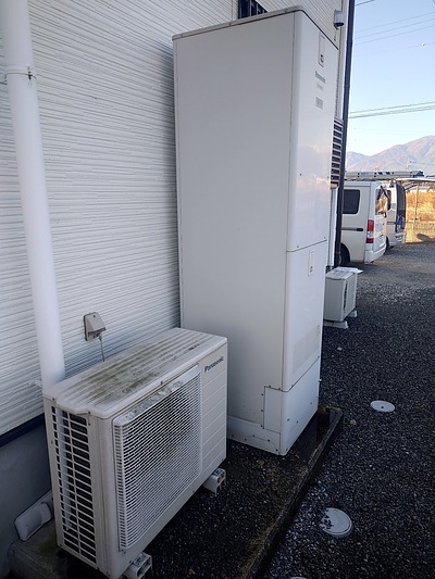 昭和町　エコキュート工事